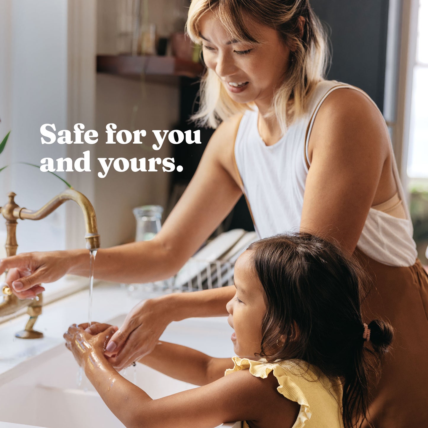 Hand Soap 946ml (Tofino Breeze)